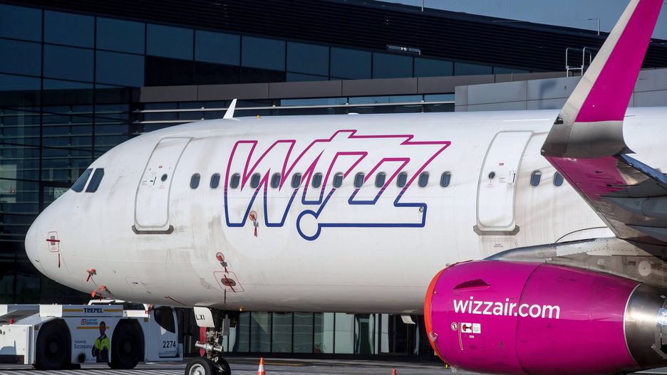 Pracownicy Wizz Air zamiast podwyżek dostali śmietniki