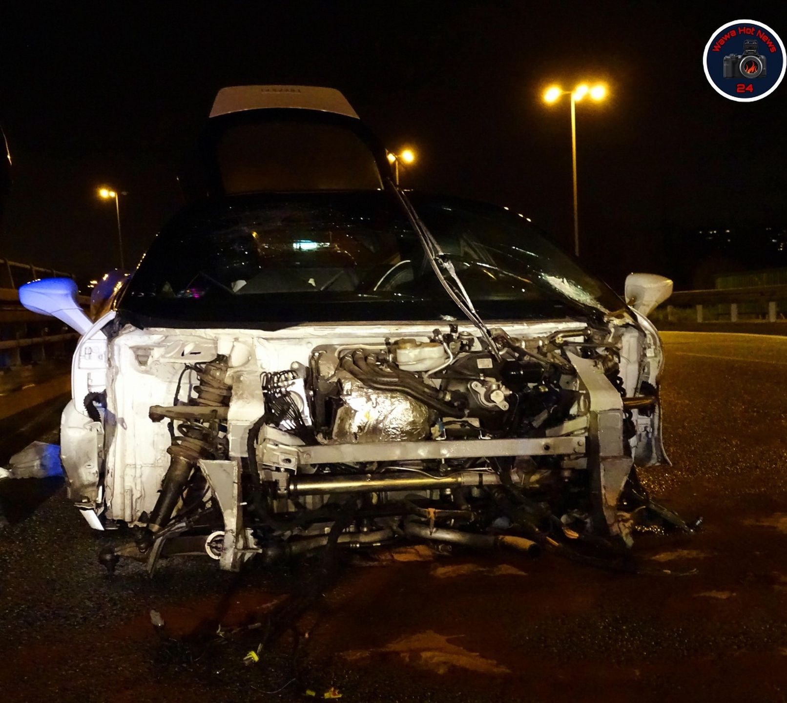 Warszawa. Luksusowe ferrari skasowane na Trasie Siekierkowskiej