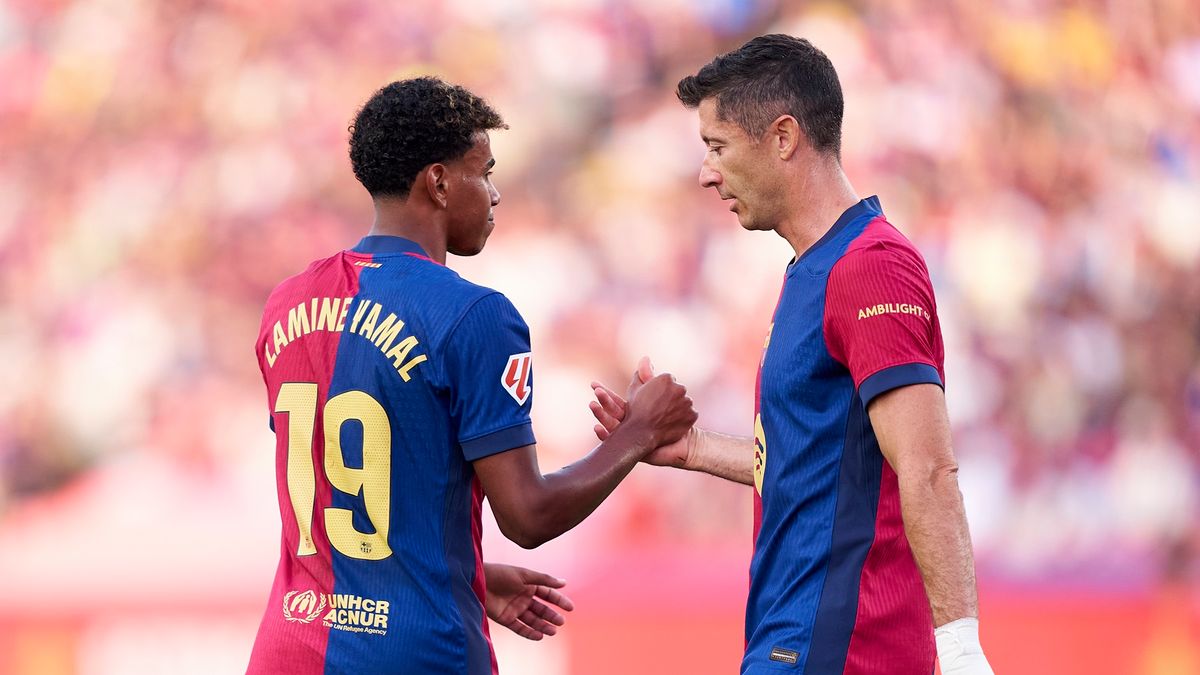 Getty Images / Pedro Salado / Na zdjęciu: Lamine Yamal i Robert Lewandowski