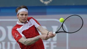 Solidny pierwszy krok obrońcy tytułu. Porażki wysoko rozstawionych