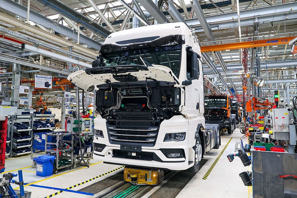 Niemiecka prasa pisze o Polsce. Plany giganta budzą niepokój