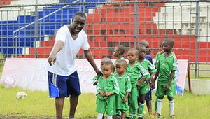 Tak trenują dzieci w akademii futbolu w Liberii. Za dwa dolary miesięcznie