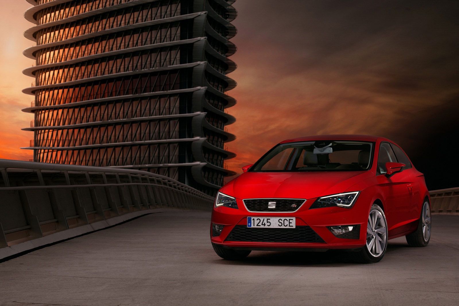 Seat Leon SC na nowych zdjęciach producenta [galeria] 52