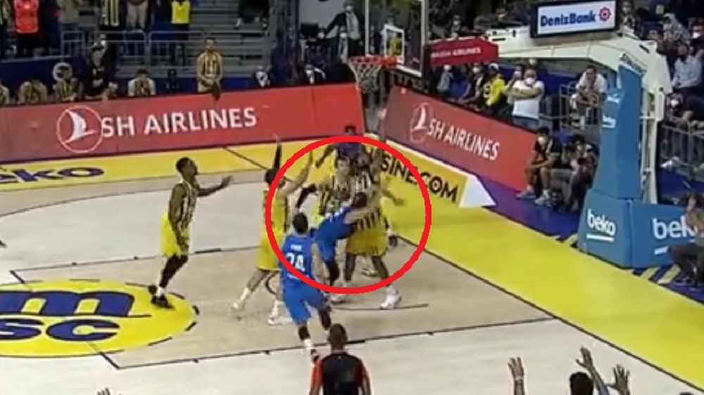 Twitter / oficjalny profil Euroligi / Na zdjęciu: Nikola Mirotić