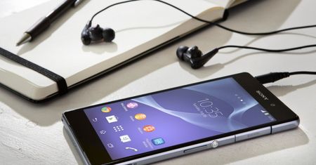 Sony nie zamierza rezygnować ze złącza słuchawkowego w smartfonach