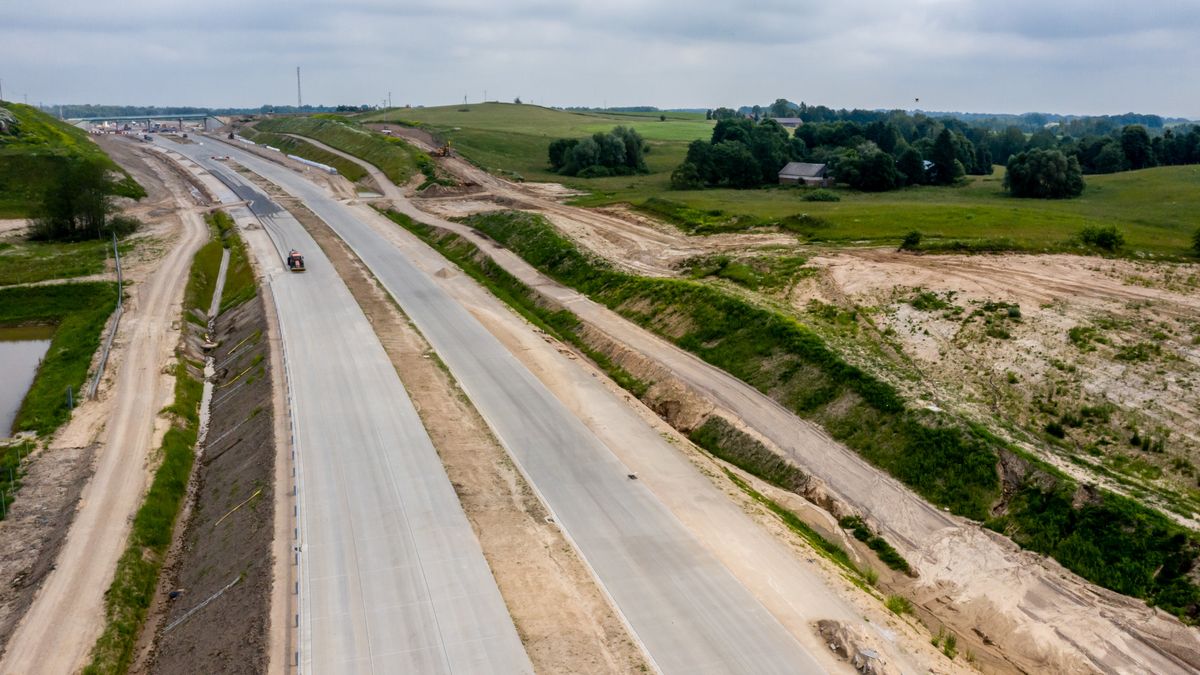 A building site of S76 road (via Baltica) in Suwalki Gap leading to Lithuania is seen  on June 29, 2022 two kilometers from Polish-Lituanian border on the E67 road. The Polish border with Lithuania is situated between Kaliningrad oblast (part of Russia) and Belarus and stretches 100 kilometers. The Area is called Suwalki Gap and is the only connection between Baltic States and the rest of the NATO and European Union. After Lithuania refused to transport sanctioned goods via rail from Russia's mainland to Kaliningrad, Vladimir Putin, Russian president, threatened Lithuania with serious consequences. Both NATO and European Union worry that Suwalki Gap, a relatively narrow corridor with Baltic States can be attacked by Russia (Photo by Dominika Zarzycka/NurPhoto via Getty Images)