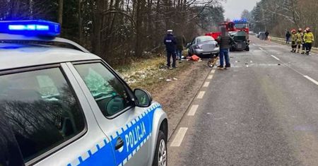 DK65. Makabryczny wypadek. Kobieta z opla poniosła śmierć na miejscu