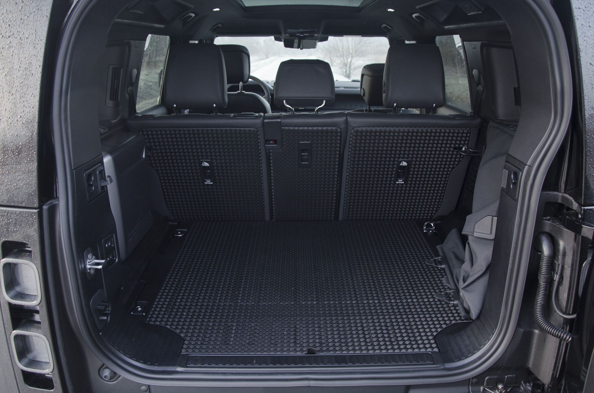 Land Rover Defender V8