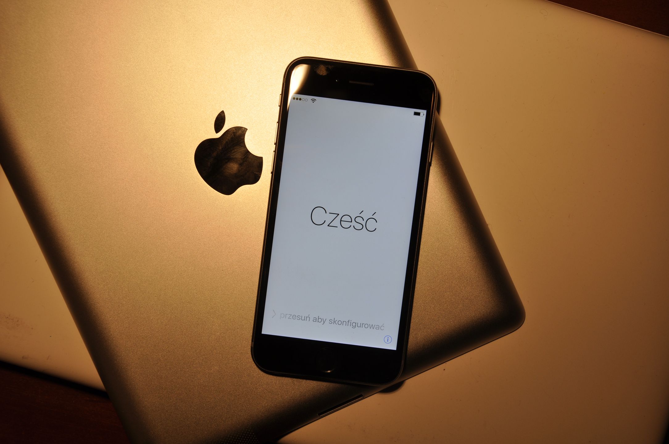 W Niemczech zabrakło, a w Polsce mnie oszukali. iPhone 6s najwidoczniej nie jest mi pisany... 4