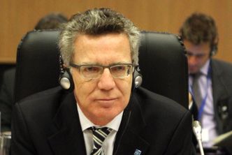 Potrzeba więcej czasu na decyzję o fuzji EADS i BAE