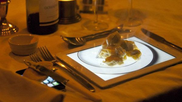 iPad Pro w ekskluzywnych restauracjach. W roli... talerza 1