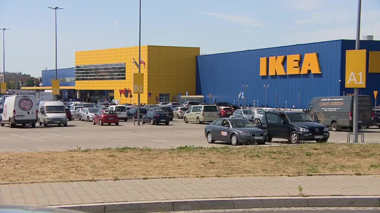 Pracownik IKEA nazwał homoseksualizm “dewiacją”, został zwolniony. Kierowniczka uniewinniona