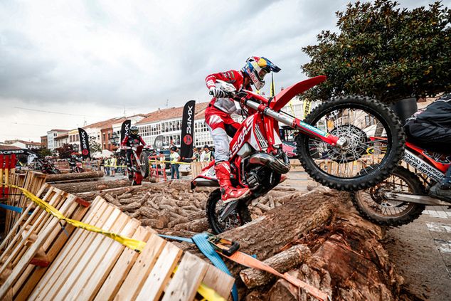 Tadeusz Błażusiak jest kilkukrotnym mistrzem świata