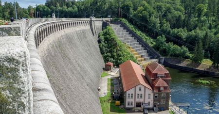 Pęknięcia na zaporze w Pilchowicach. Jesienią 2025 r. ruszy remont