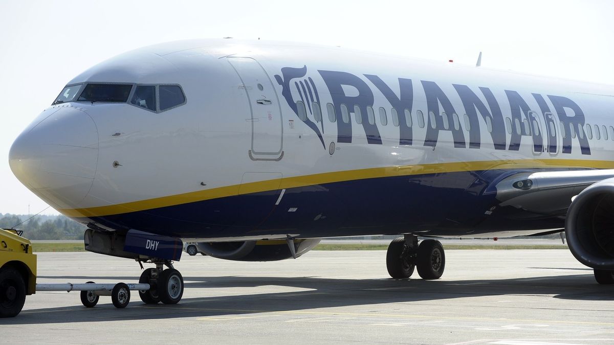 Ryanair odwołuje loty. Problemy nie ominą polskich podróżnych.