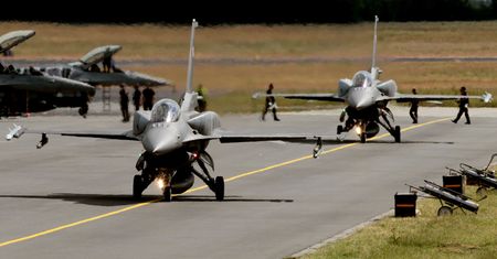 Mirage 2000 dla Ukrainy. Myśliwce będą uzupełniać możliwości F-16