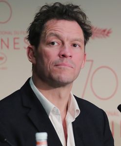 Przyłapany na obłapianiu młodej aktorki. Teraz śmieje się z niego świat