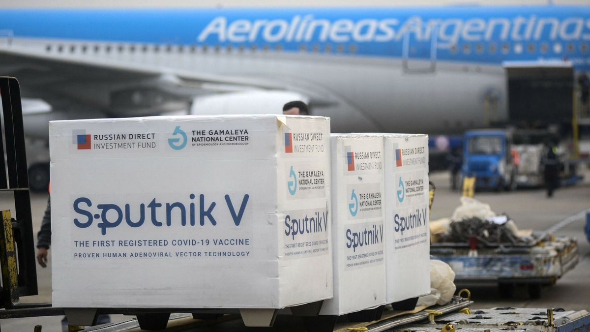 kontrwywiad ma dowody, że Rosja wykradła formułę szczepionki na COVID-19 - donoszą brytyjskie media