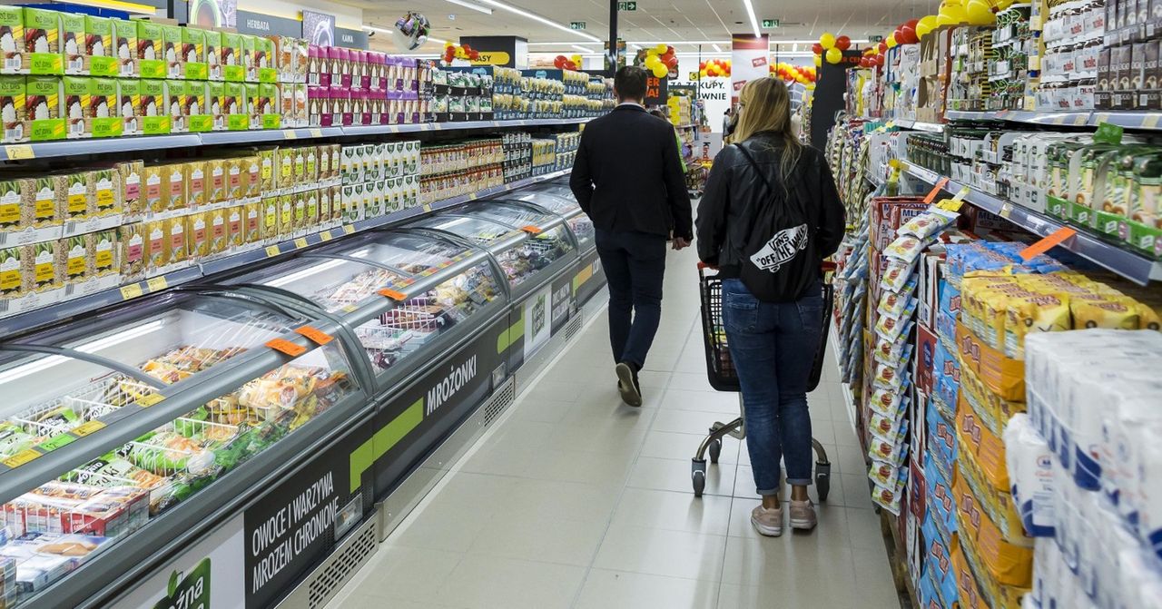 Groźna bakteria w produkcie spożywczym. Pilnie wycofują go ze sklepów