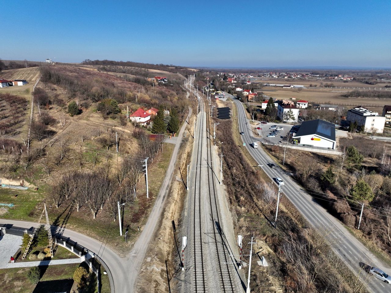 Pasażerowie czekali prawie 20 lat. Na kluczową linię wróciły codzienne pociągi