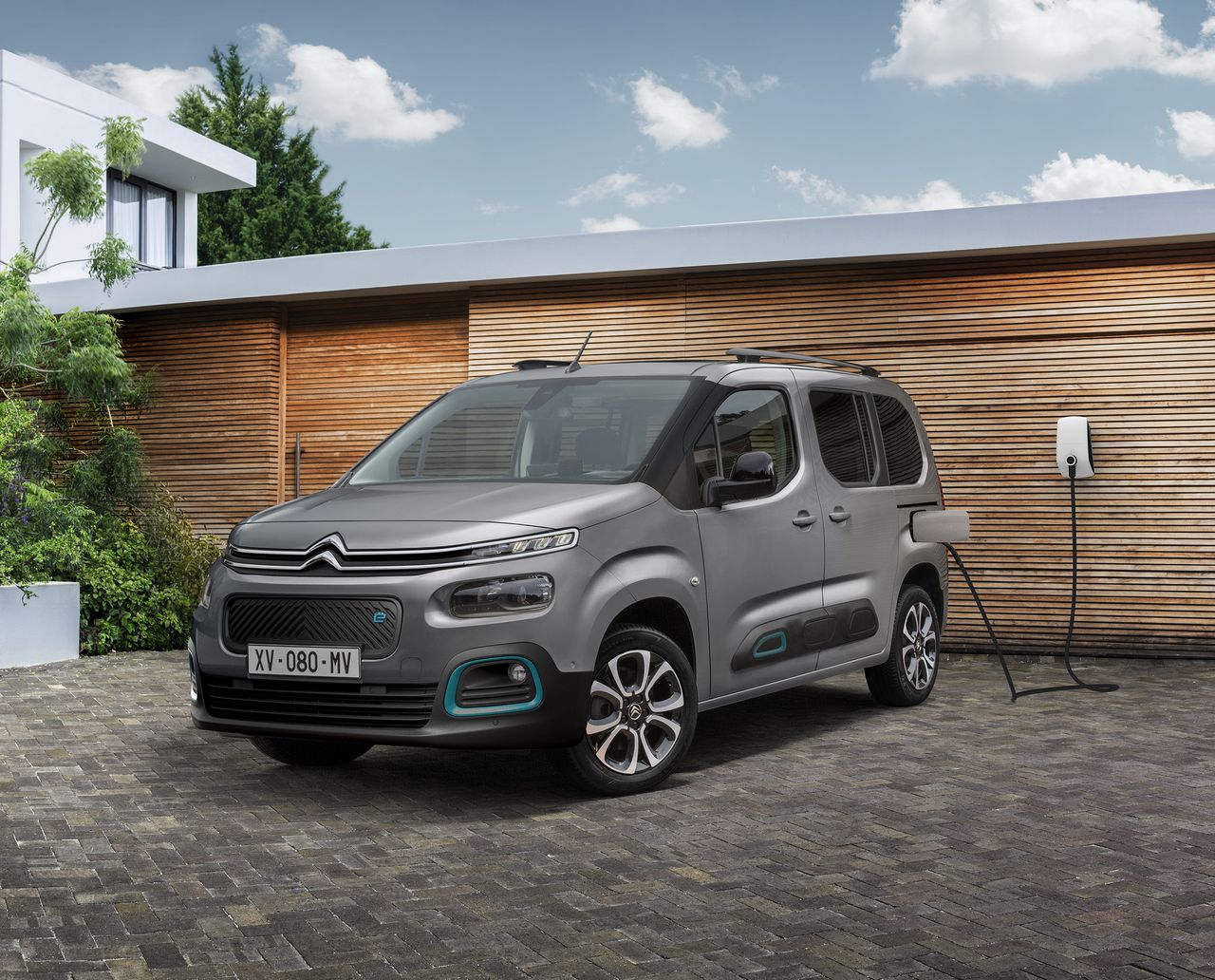 Citroën e-Berlingo dołącza do elektrycznego rodzeństwa. Napęd już znacie