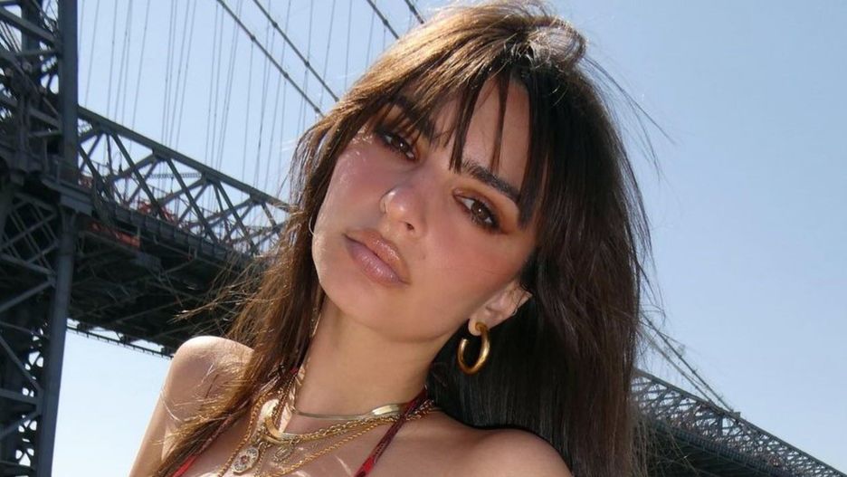 Emily Ratajkowski pokazała się w modnej stylizacji 