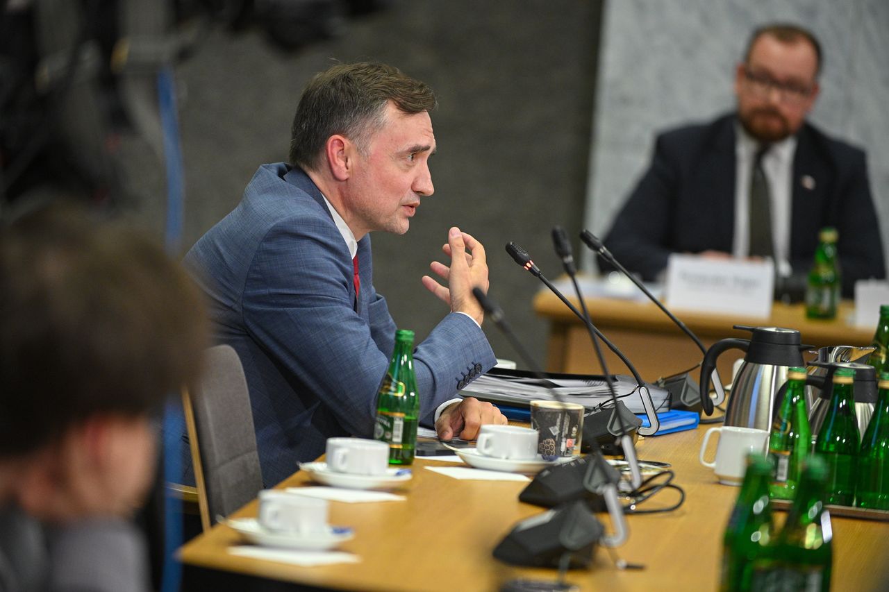 Komisja ws. Pegasusa. Przesłuchanie Ziobry trwało 8 godzin