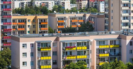 Kolejny ostry spór w rządzie. Tym razem o spółdzielnie mieszkaniowe