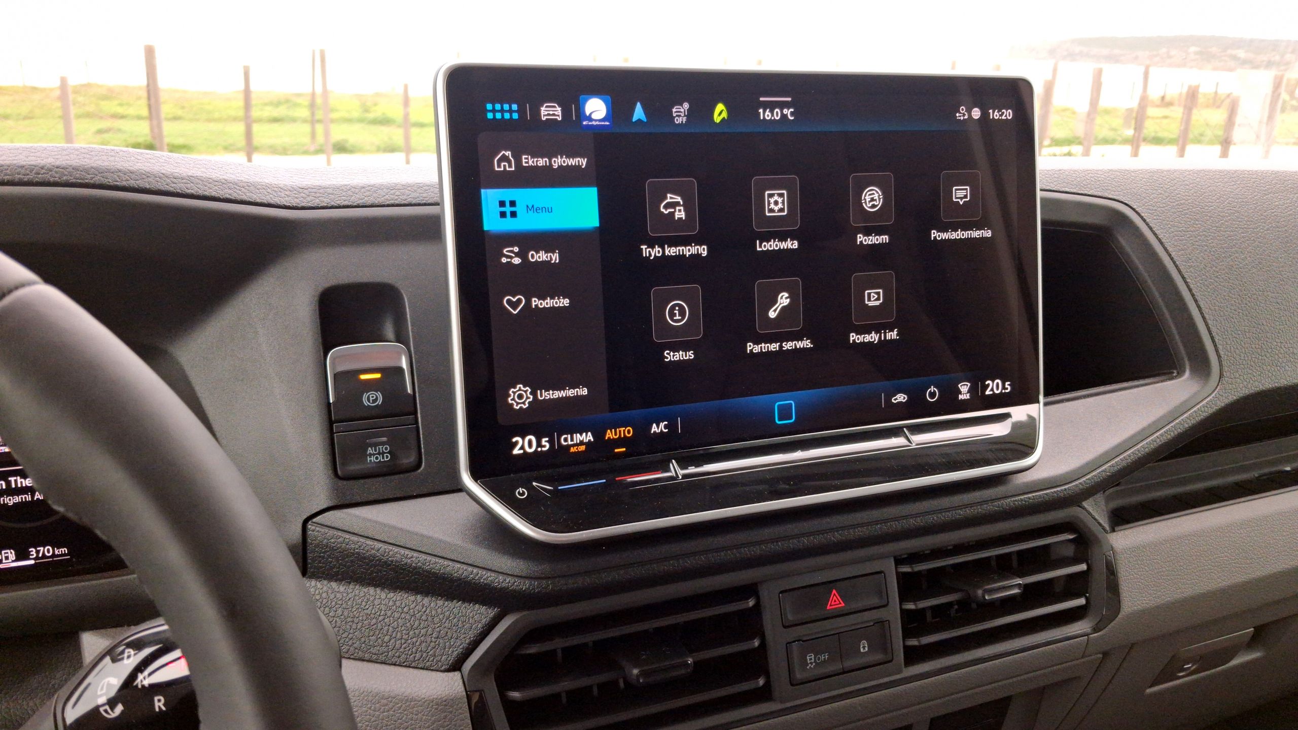 Volkswagen Grand California 600