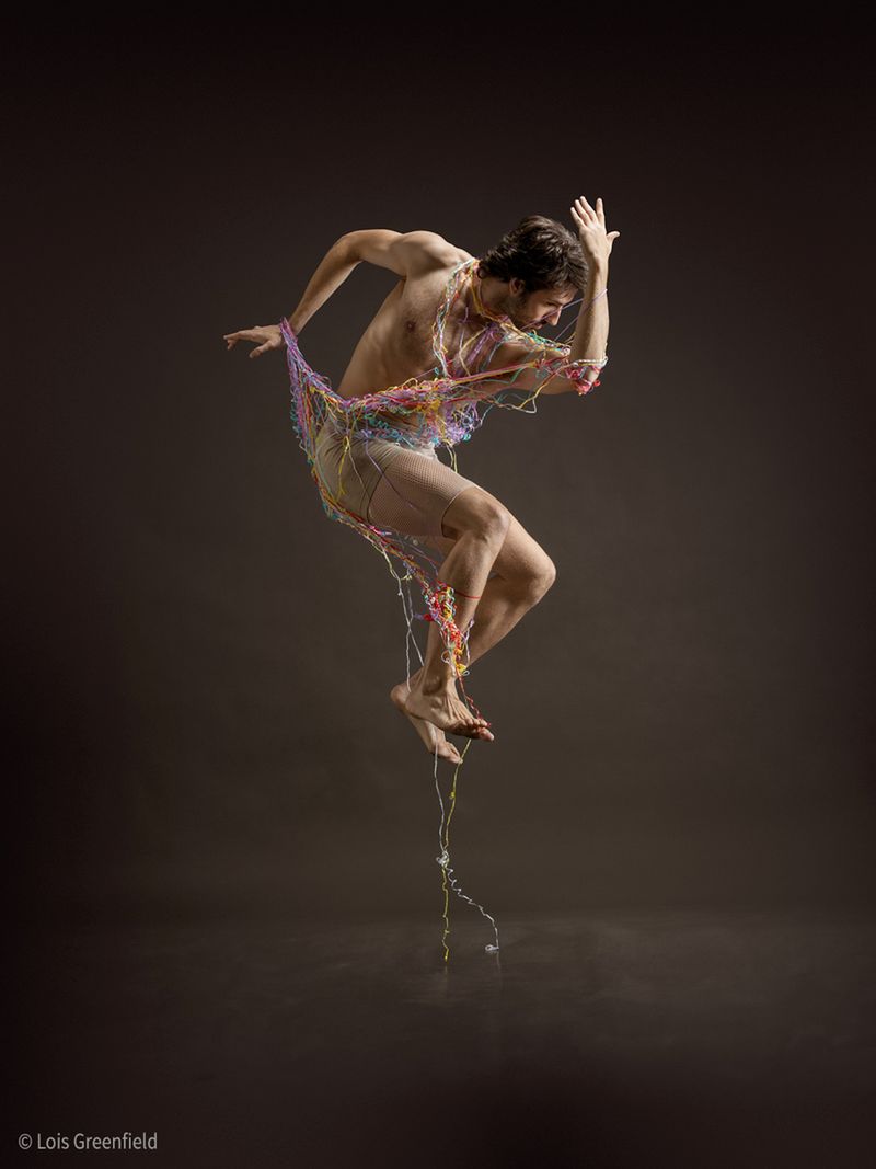 "Ta chwila może istnieć tylko na fotografii" - Lois Greenfield opowiada o fotografowaniu tancerzy Haselbladem z lat 80. 4