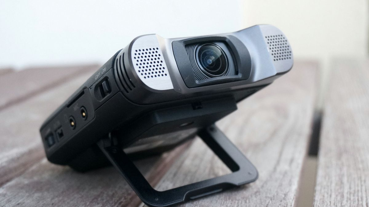 Canon Legria Mini X - kamera dla vlogera lub muzyka 1