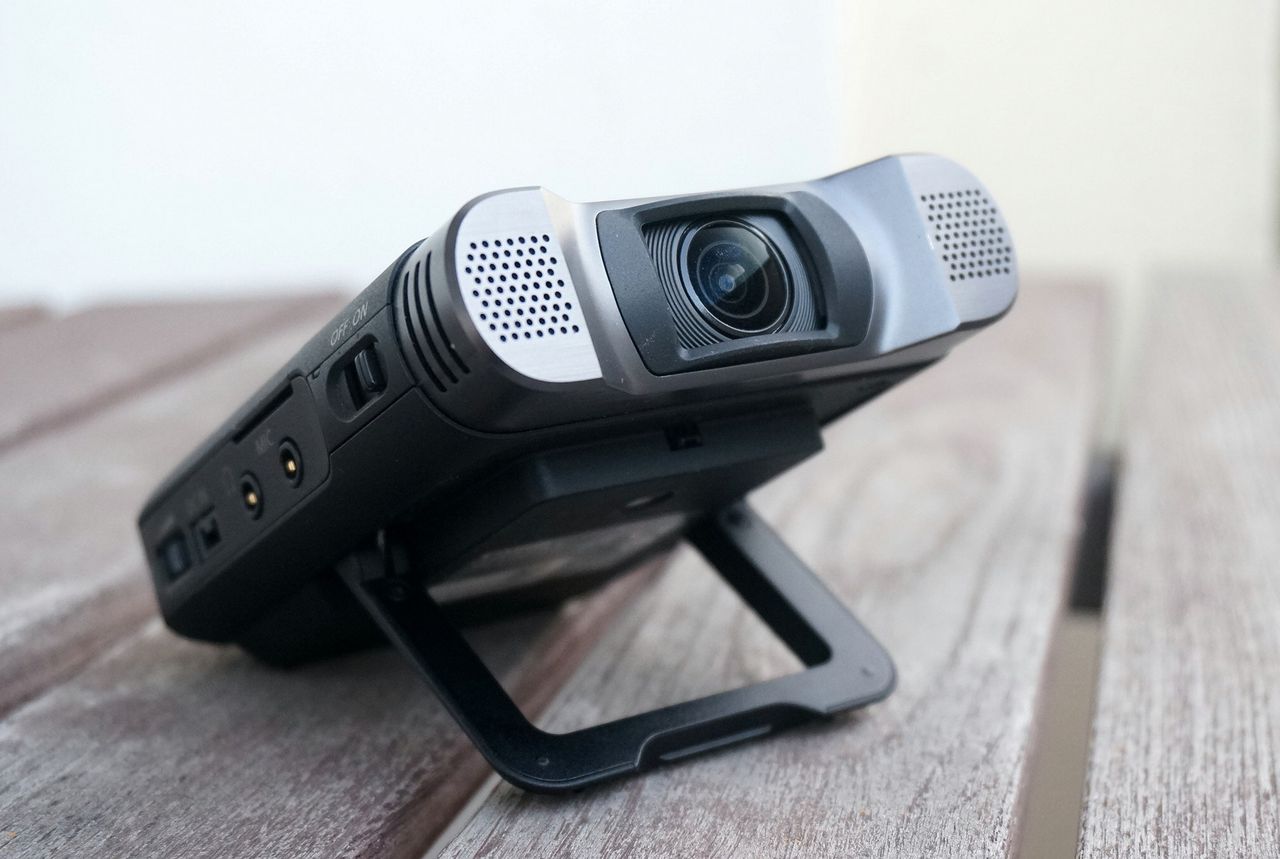 Canon Legria Mini X - kamera dla vlogera lub muzyka