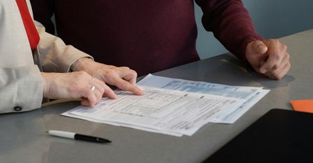 Ponad 11 milionów złotych dla Skarbu Państwa. KAS rozbiła schemat z fundacją rodzinną w Łodzi