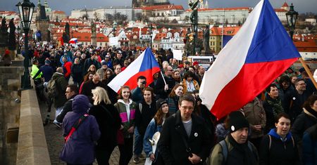Wielkie wyzwanie przed Czechami. Zagrożony rozwój "na dziesięciolecia"