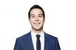 Skylar Astin tłumaczem koszykarza NBA