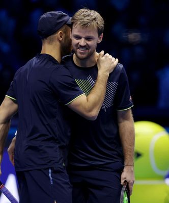 Wrócili z niebytu i zagrają o tytuł. Niemiecki duet w finale ATP Finals