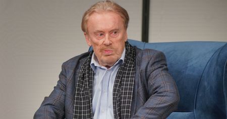 Daniel Olbrychski: "Na moich dawnych rosyjskich przyjaciół patrzę dziś z uczuciem potępienia"