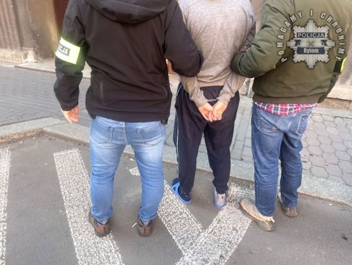 Nastoletni bracia przeżyli koszmar. Pobili ich i przetrzymywali