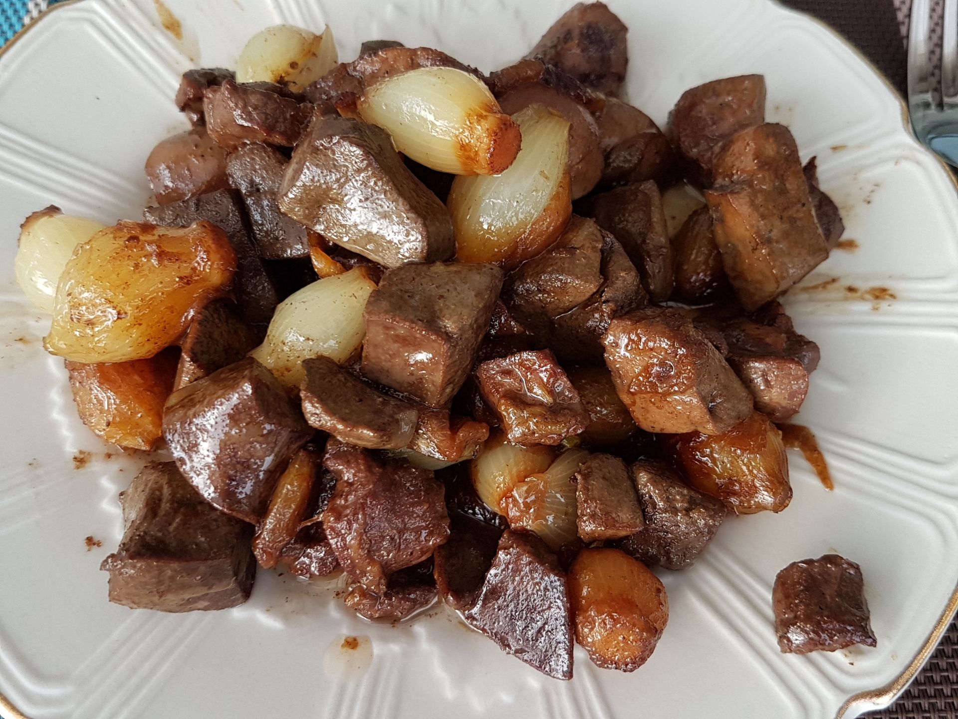 Gulasz z cielęcej śledziony