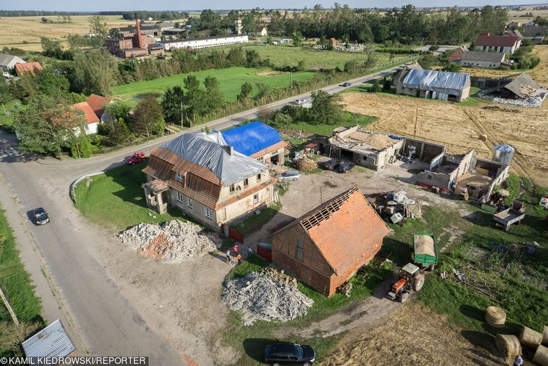 Nawałnice, które przeszły przez Polskę w pierwszej połowie września, spustoszyły wiele gmin w Polsce. Najbardziej ucierpiały te na Pomorzu