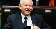 Za nagrody dla rządu zapłacą samorządy. Kaczyński obniża pensje wójtom, burmistrzom i prezydentom miast