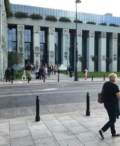 Warszawa. Pirotechnicy sprawdzili budynek Sądu Najwyższego