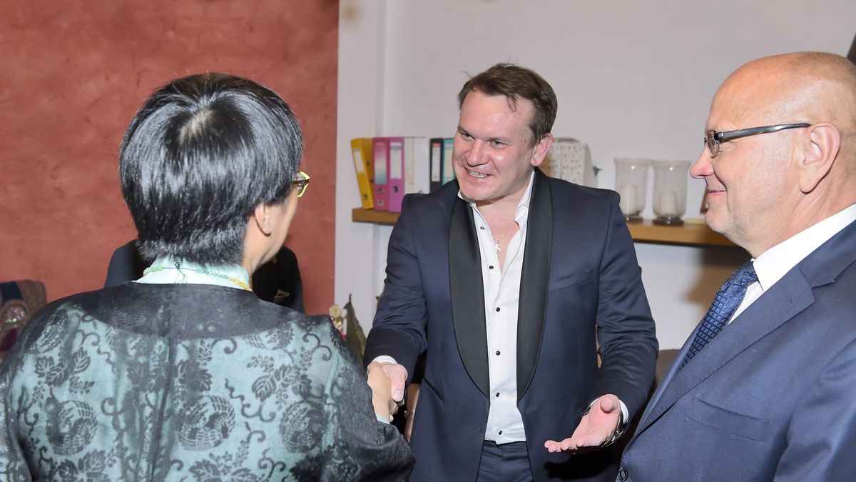 Żona Dominika Tarczyńskiego zasiada w radzie nadzorczej kieleckiej spółki Perma 