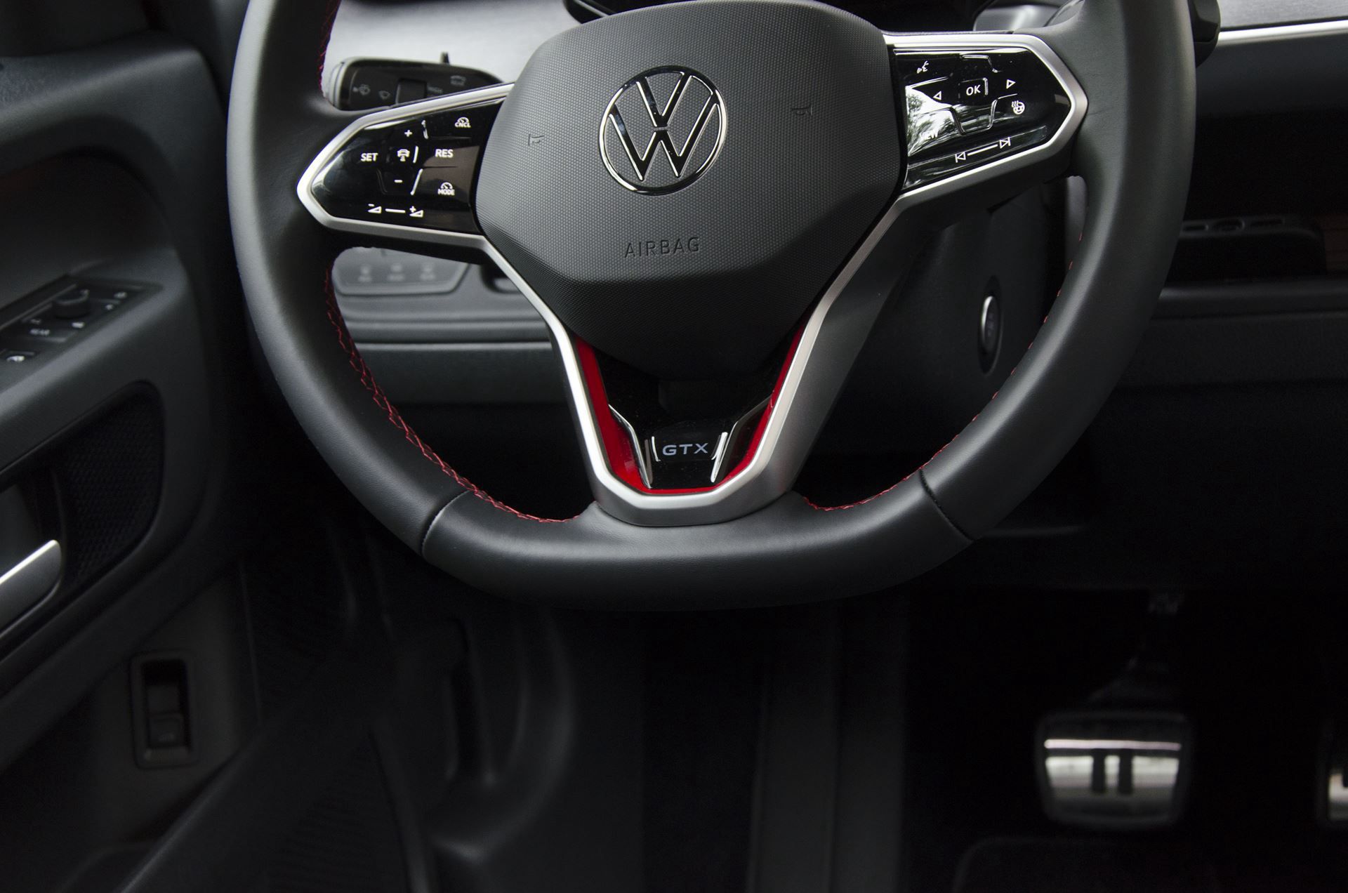 VW ID. Buzz LWB GTX