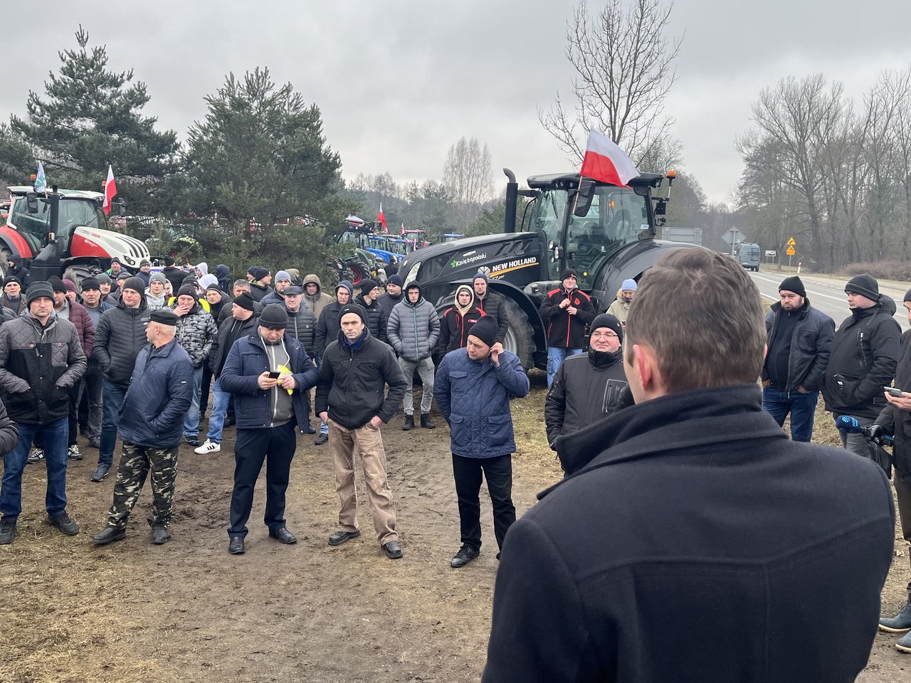 Protest rolników. Zbiórka we wsi Trzebucza