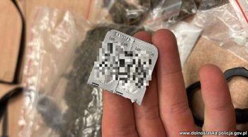 Wrocław: Znaczne ilości narkotyków. 18-latek zatrzymany