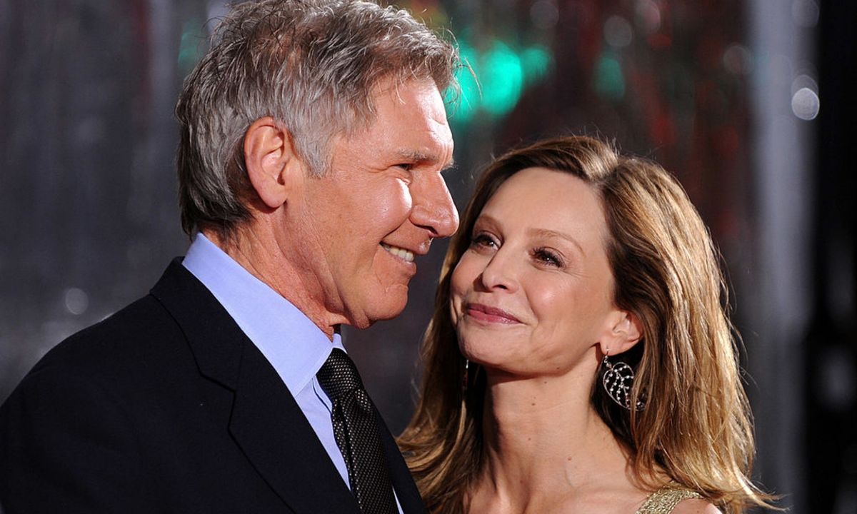Harrison Ford jest szczęśliwy u boku trzeciej żony.