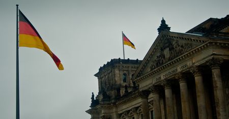 Sprzedaż detaliczna w Niemczech wzrosła o 13,9% m/m w maju