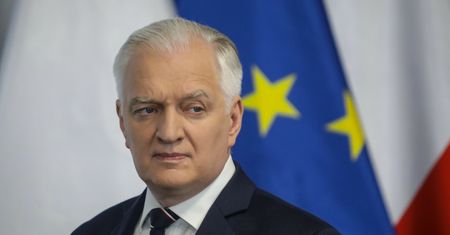 Gowin gra z Kaczyńskim w kotka i myszkę? Siemoniak: To przypomina piaskownicę, a nie rząd