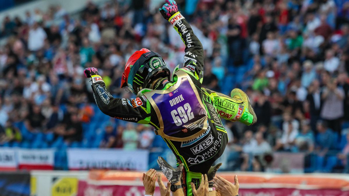 WP SportoweFakty / Michał Krupa / Patryk Dudek po triumfie w TAURON SEC